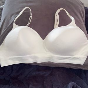 Brand new never worn white bra wear two ways